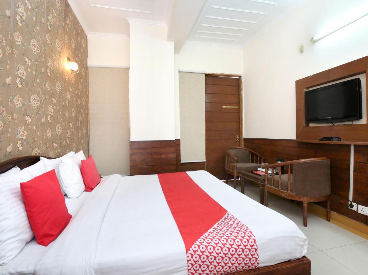 Hotel City Paradise Chandīgarh Esterno foto