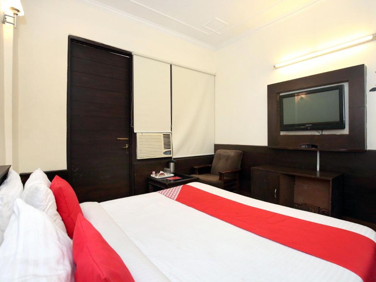 Hotel City Paradise Chandīgarh Esterno foto