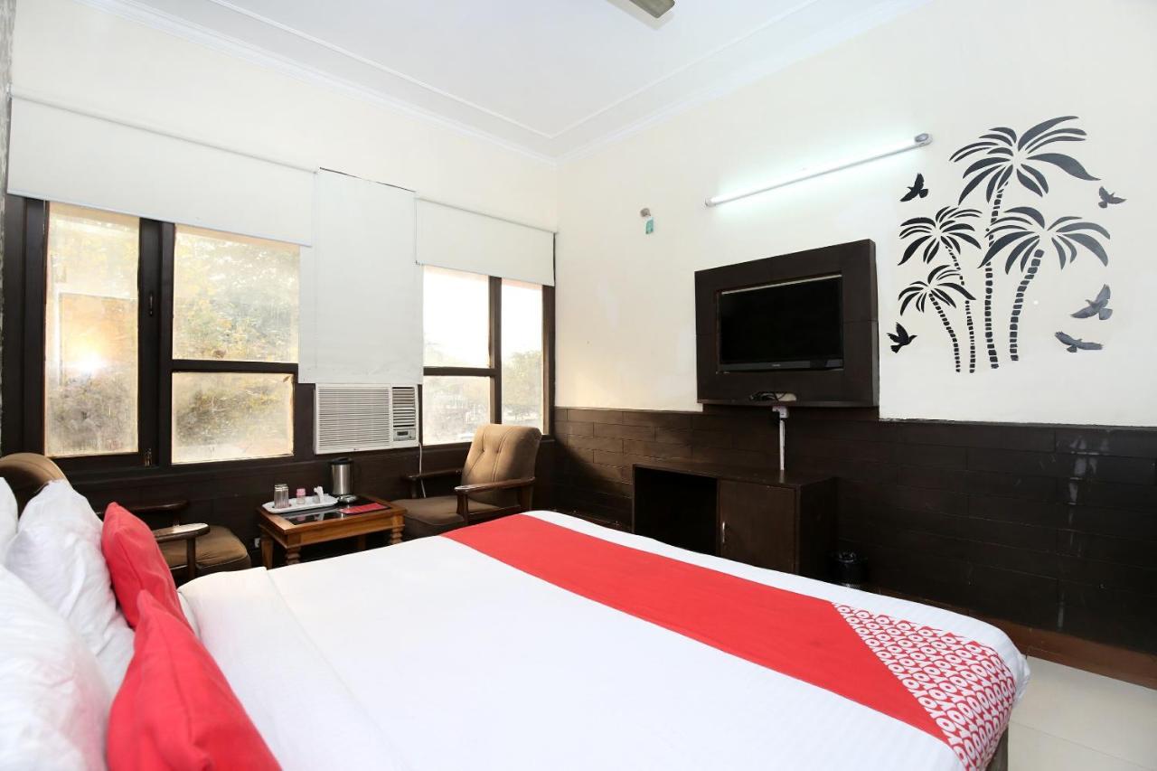 Hotel City Paradise Chandīgarh Esterno foto