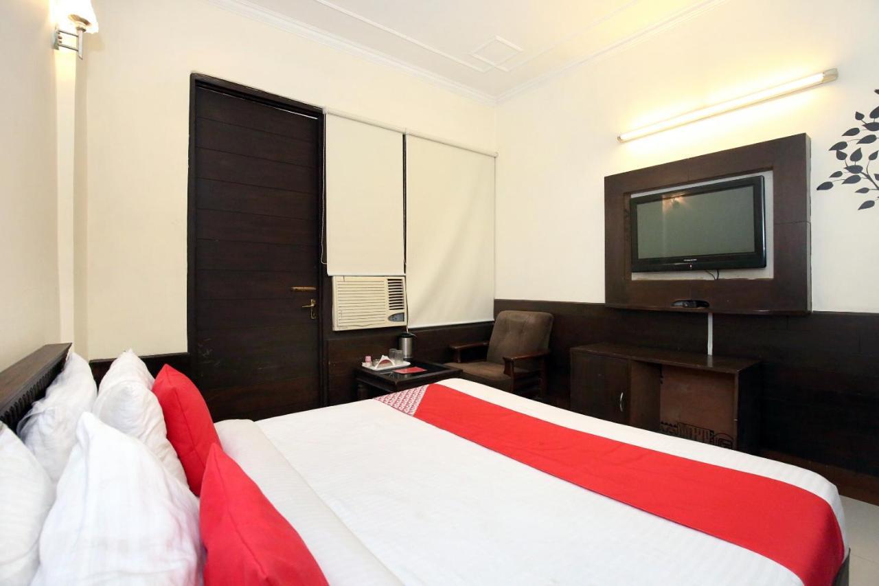 Hotel City Paradise Chandīgarh Esterno foto