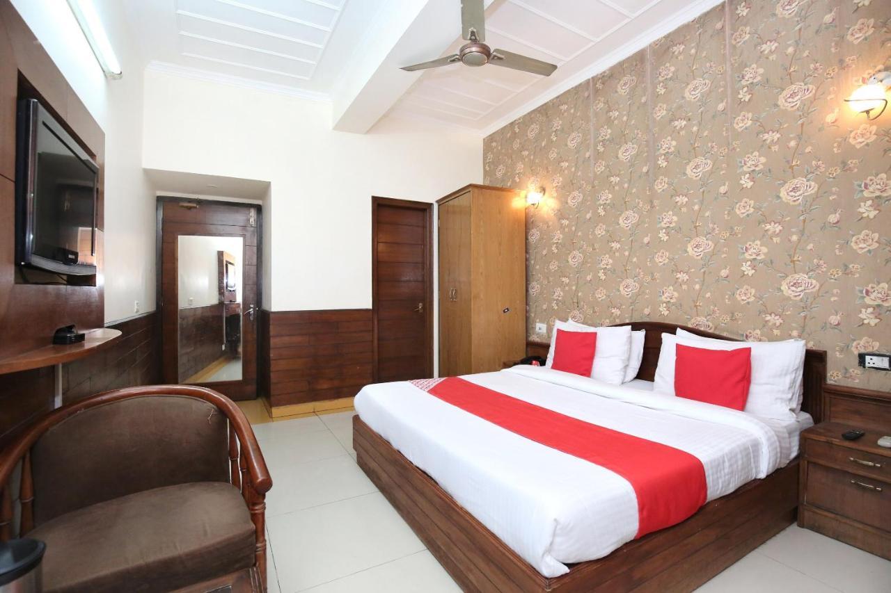 Hotel City Paradise Chandīgarh Esterno foto